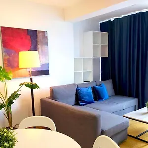 Bed And Snow Apartment